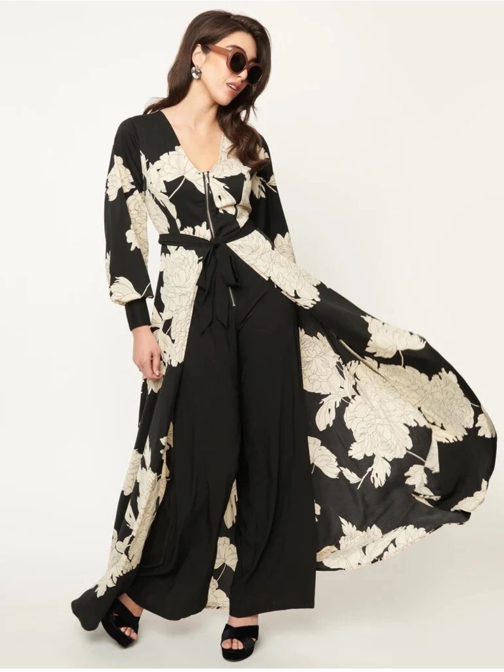 NEW Unique Vintage Black & Cream Floral Jumpsuit & Skirt Overlay Plus Size 3X 20